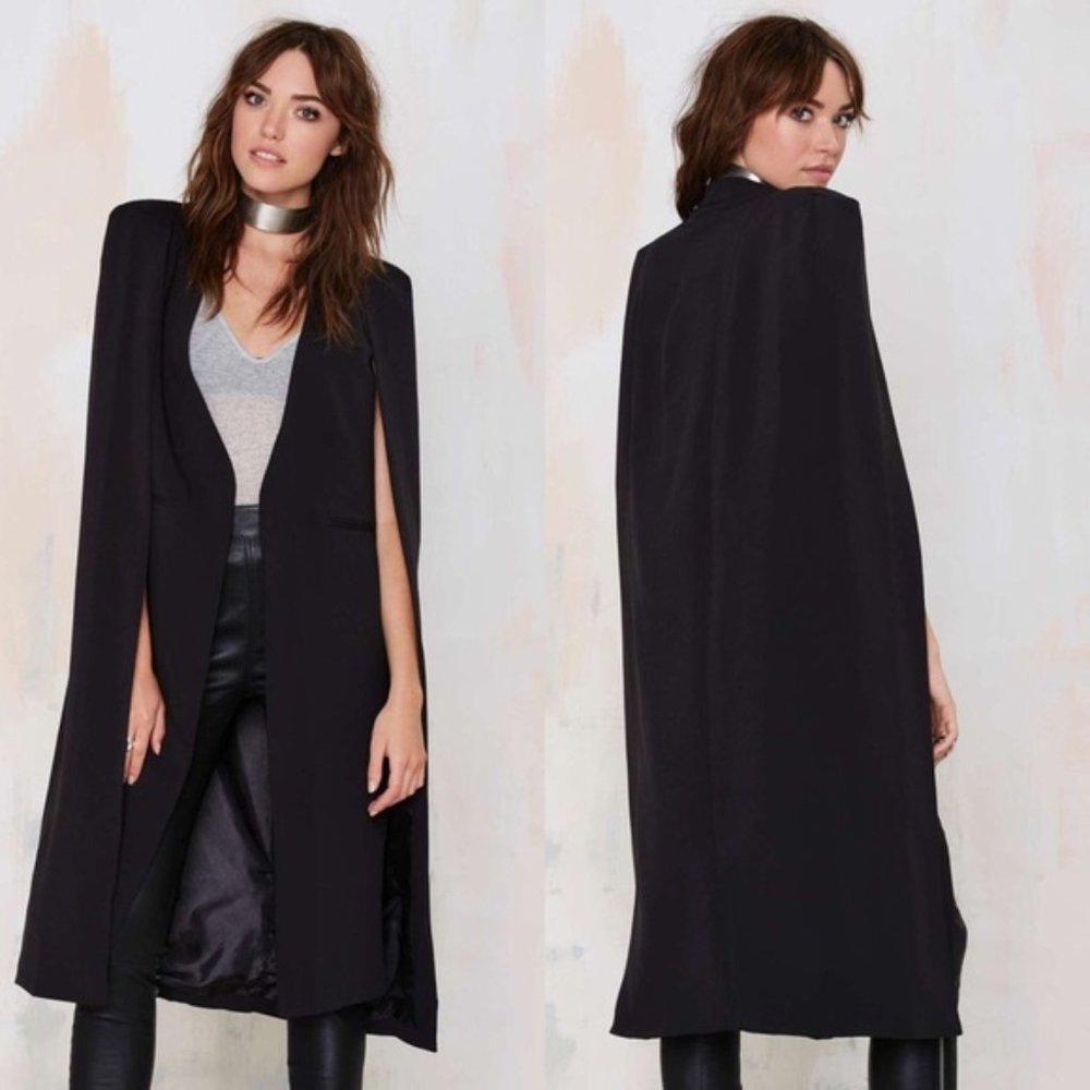 Lavish Alice Cape Blazer NWT